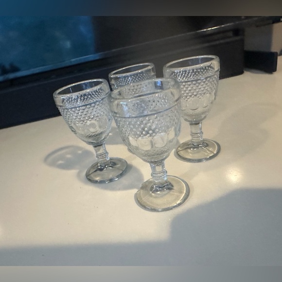 Vintage Indiana Glass Co 4 Dewdrop & Rain Drop Glasses Stemware Cordials Sherry - Picture 4 of 6